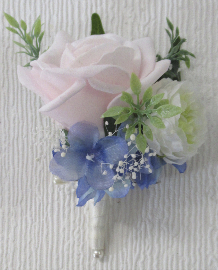 baby pink and baby blue buttonhole, wedding buttonholes